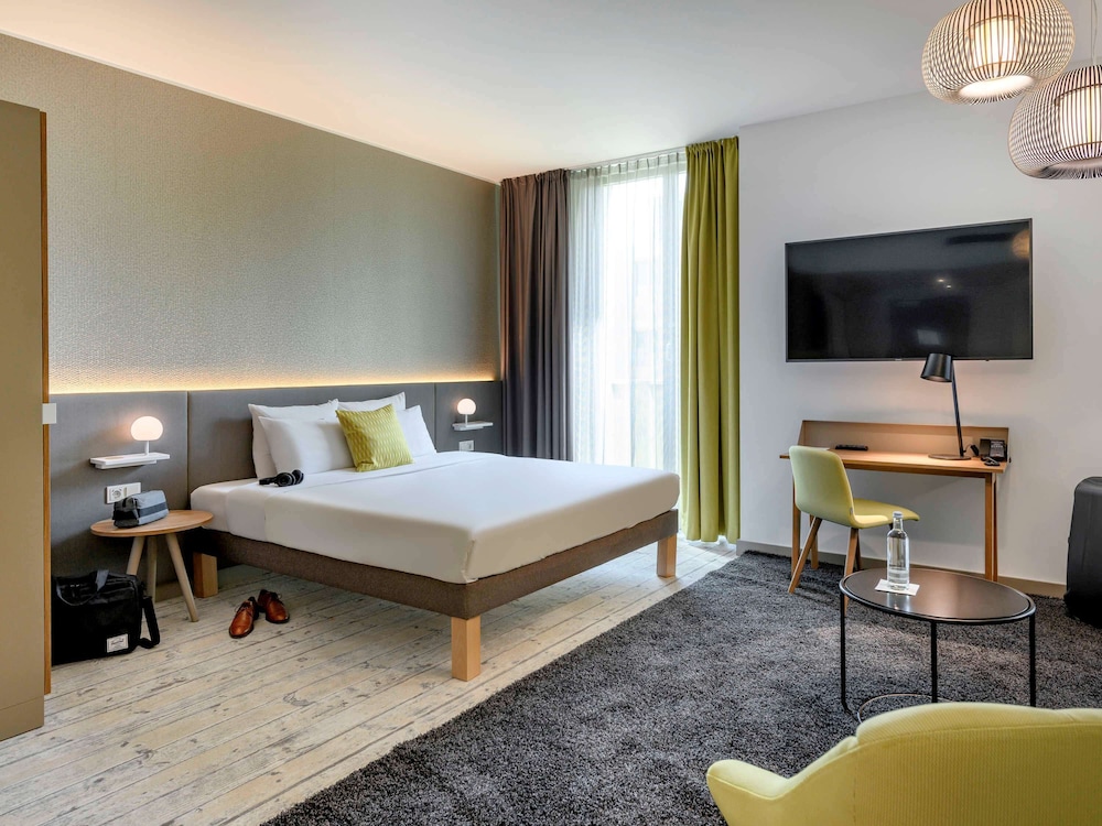 Standard Room, 1 Double Bed - Photo 8