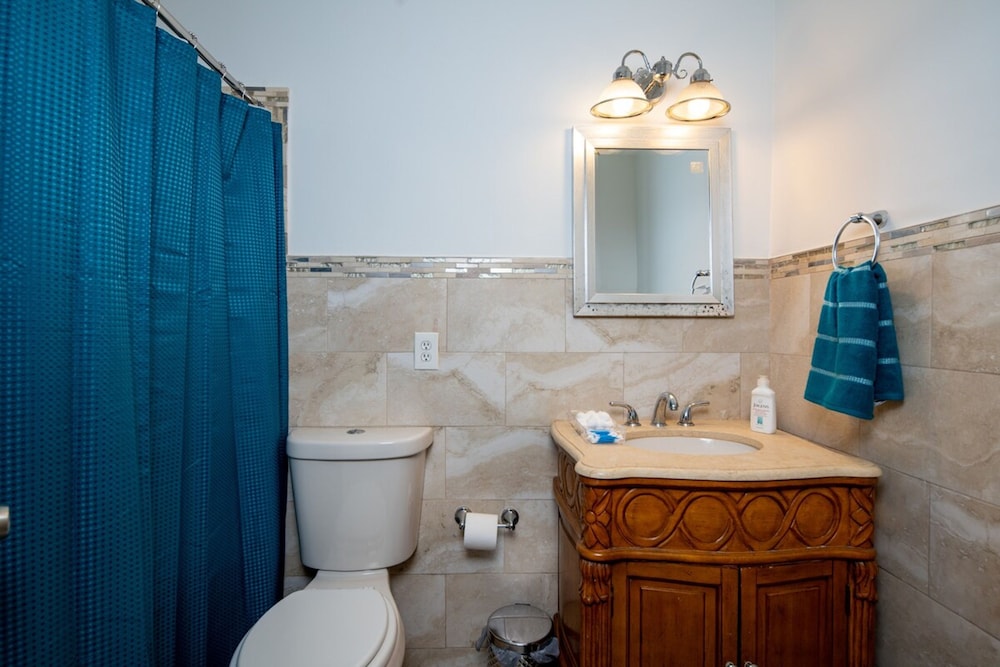 Apartment photo 2