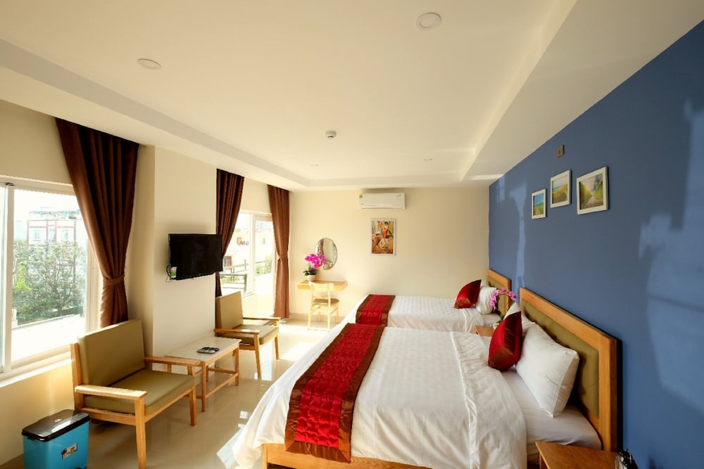 Deluxe Triple Room