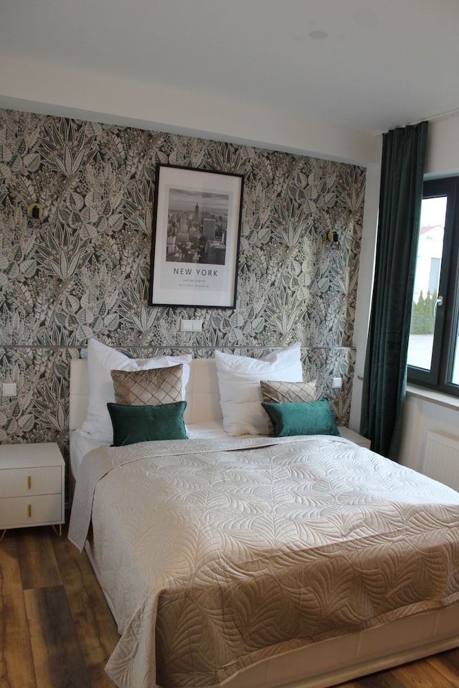 Classic Triple Room - Photo 1
