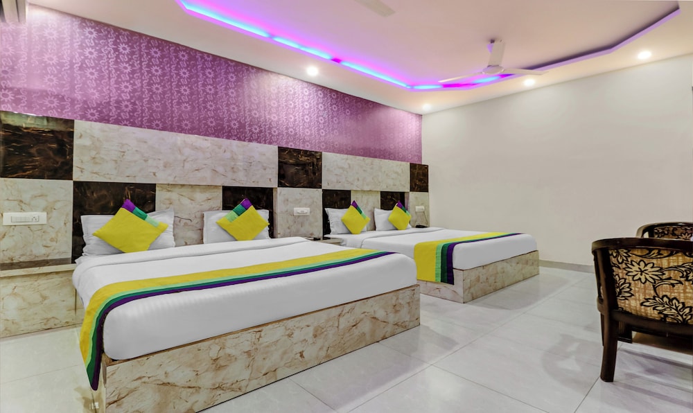 Family Double Room, Multiple Beds, Non Smoking, Air conditioning photo 1