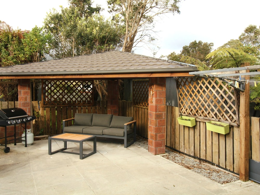 Luxury House, 3 Bedrooms (Off-site) photo 2