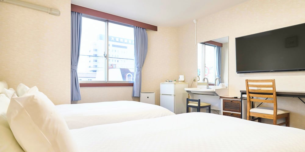 Japanese-Western style twin room S photo 1