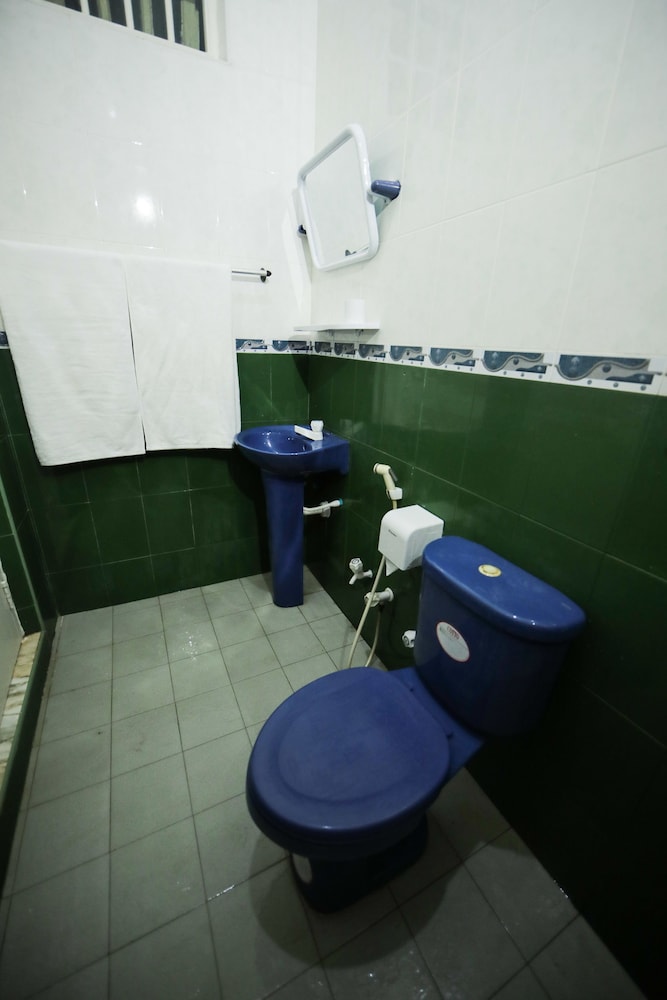 Double Room, Non Smoking, Partial Sea View photo 2
