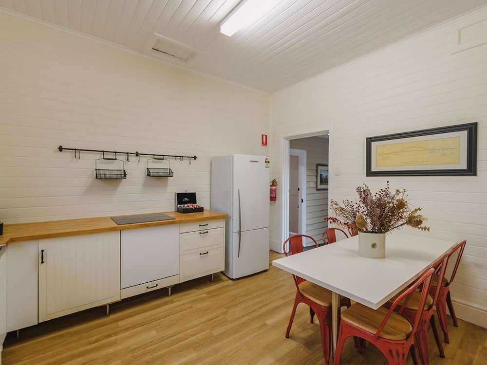Cottage, 3 Bedrooms (Officers) photo 3