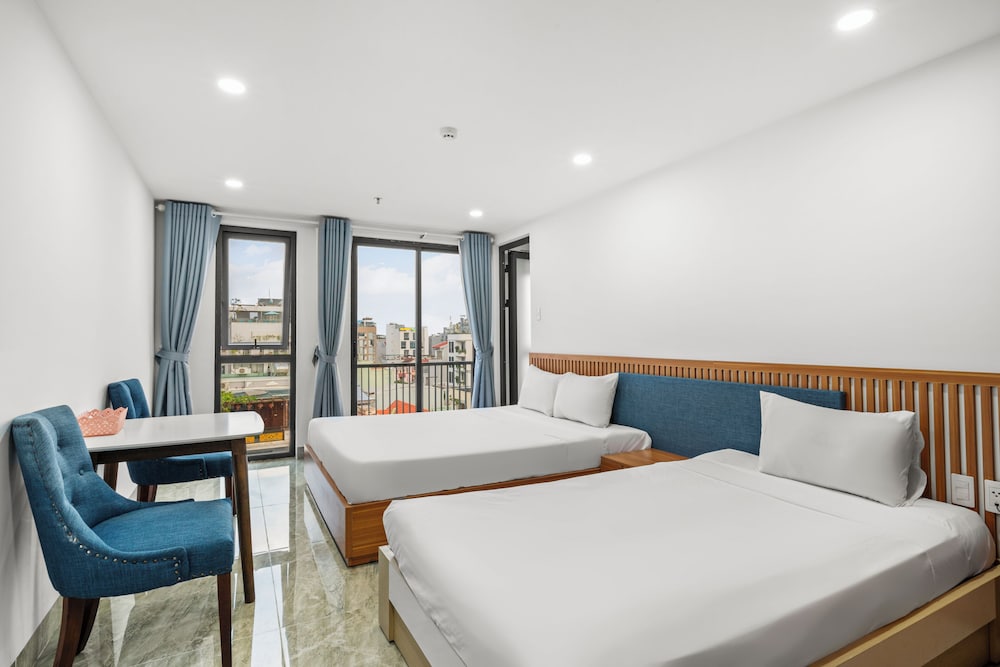 Family Apartment, City View
