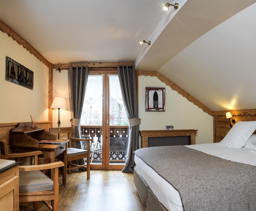 Superior Double or Twin Room, Mountain View