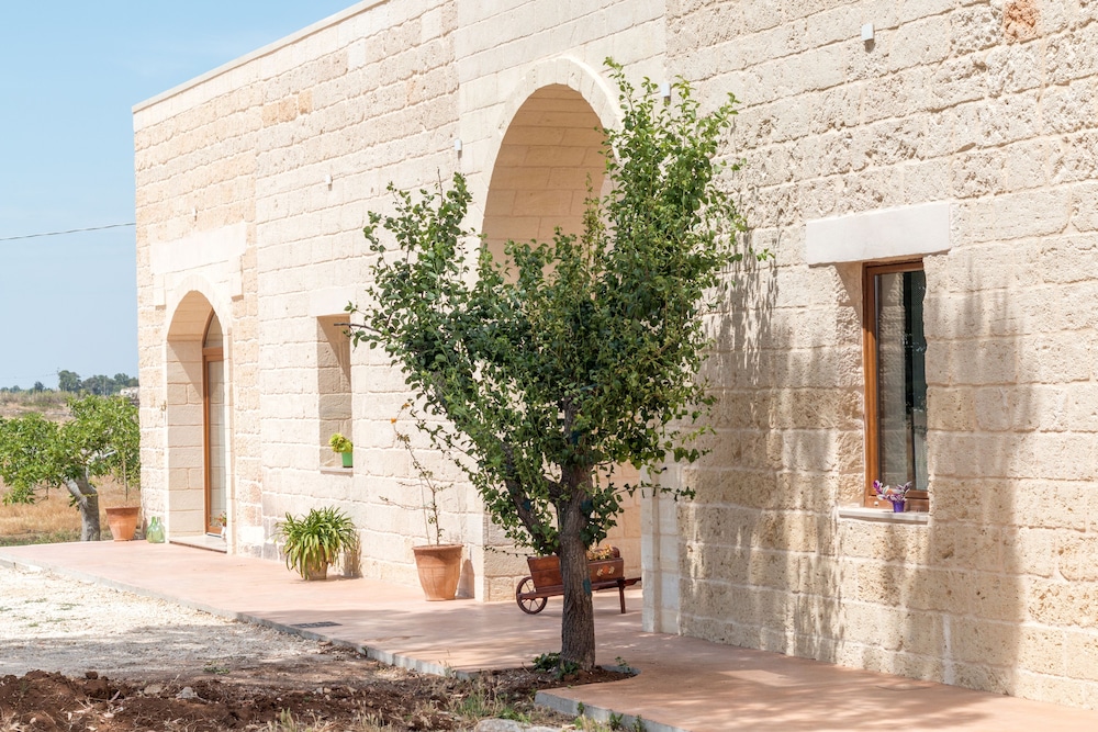 House, 2 Bedrooms, Smoking, Patio