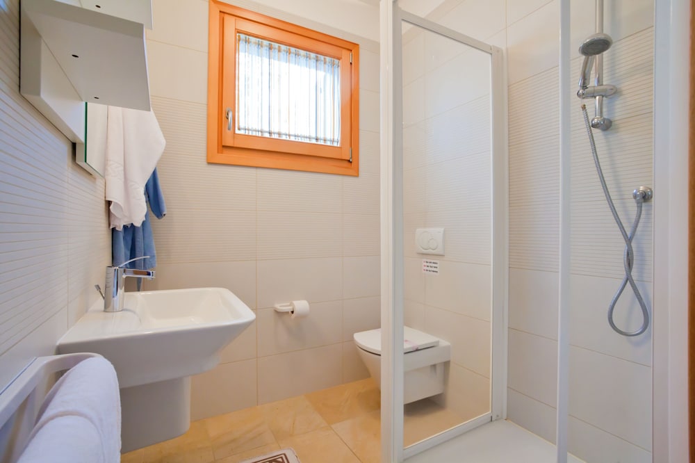 Villa, 2 Bedrooms photo 3