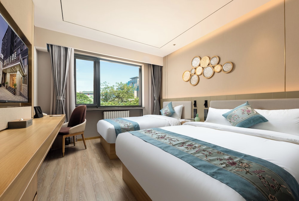 Family Triple Room, Multiple Beds, Non Smoking photo 1