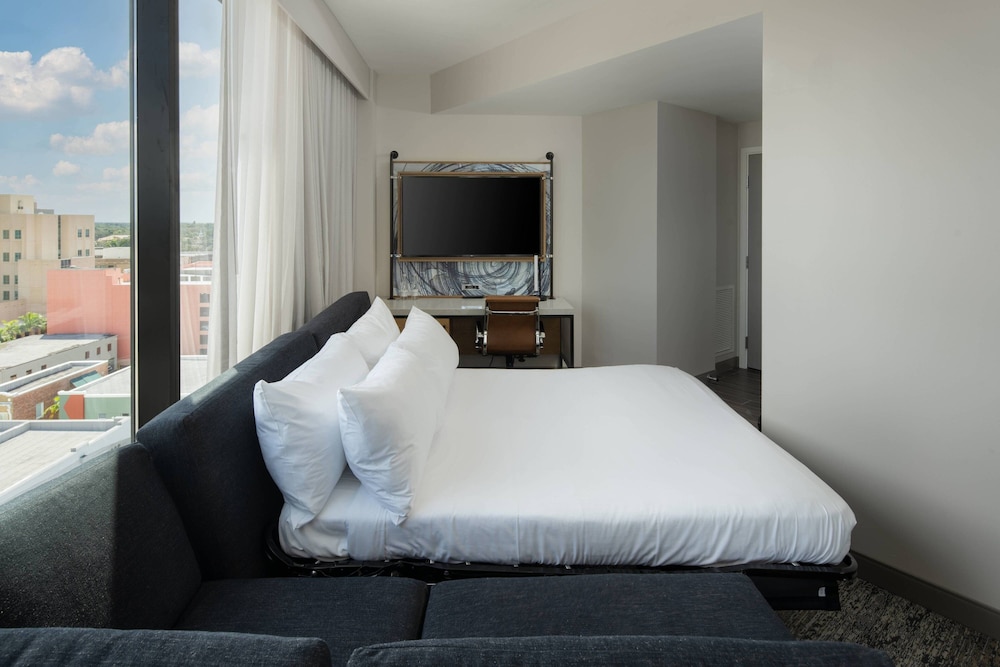 Junior Suite, 1 Bedroom, City View - Photo 4