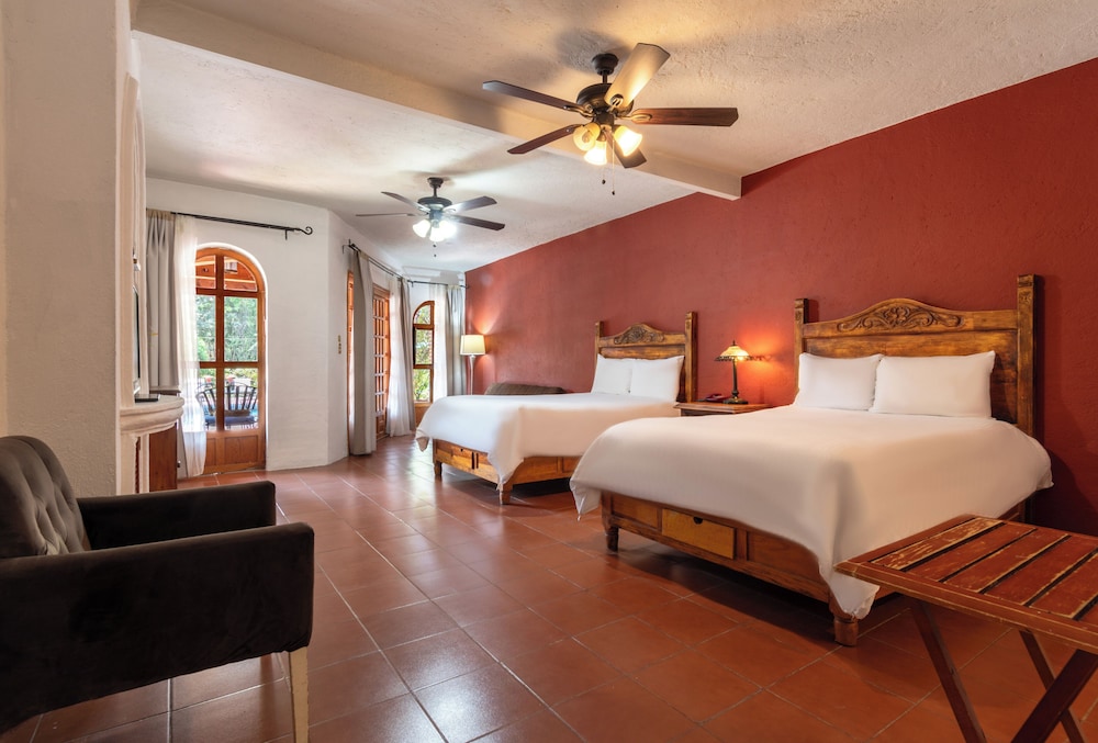 Standard Double Room, 2 Double Beds