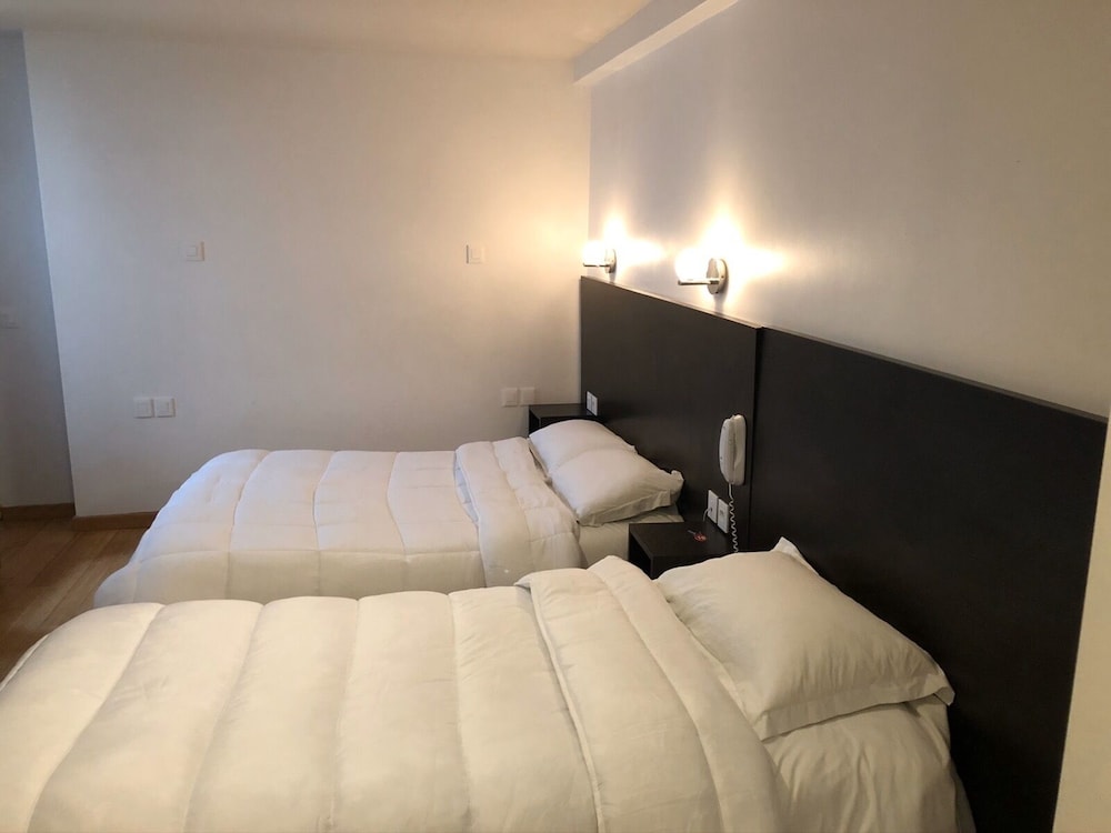Hotel de Menilmontant - Photo 17