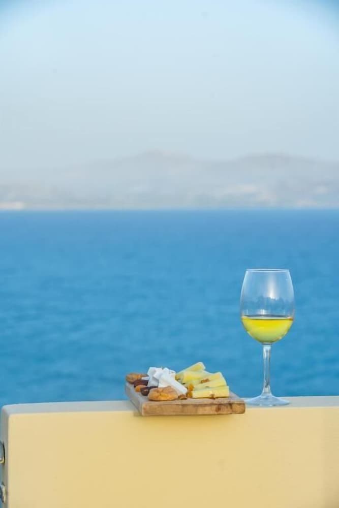 Superior Penthouse Suite | Sea View & Outdoor Hot Tub - Photo 14
