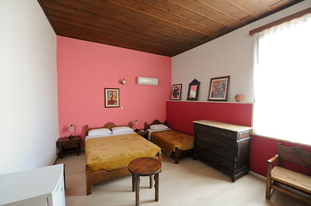 Triple Room photo 2