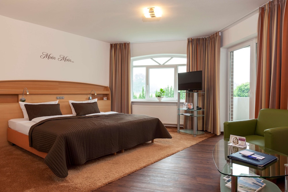 Comfort Double or Twin Room, Balcony - Photo 3