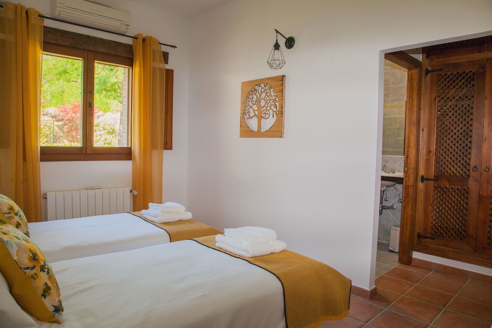 Cabaña de Lujo, Accesible, con Baño Privado (Rabilargo)