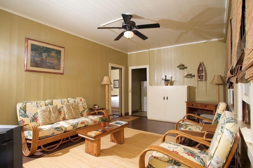 Standard Cottage, 2 Bedrooms, Courtyard Area (Waimea Beach Cottage) photo 2