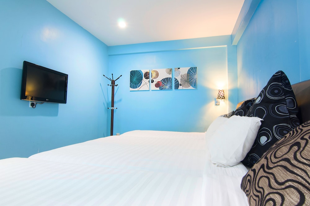 Family Quadruple Deluxe Room photo 3