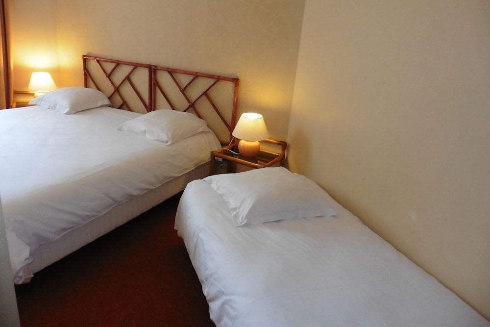 Family Triple Room photo 3