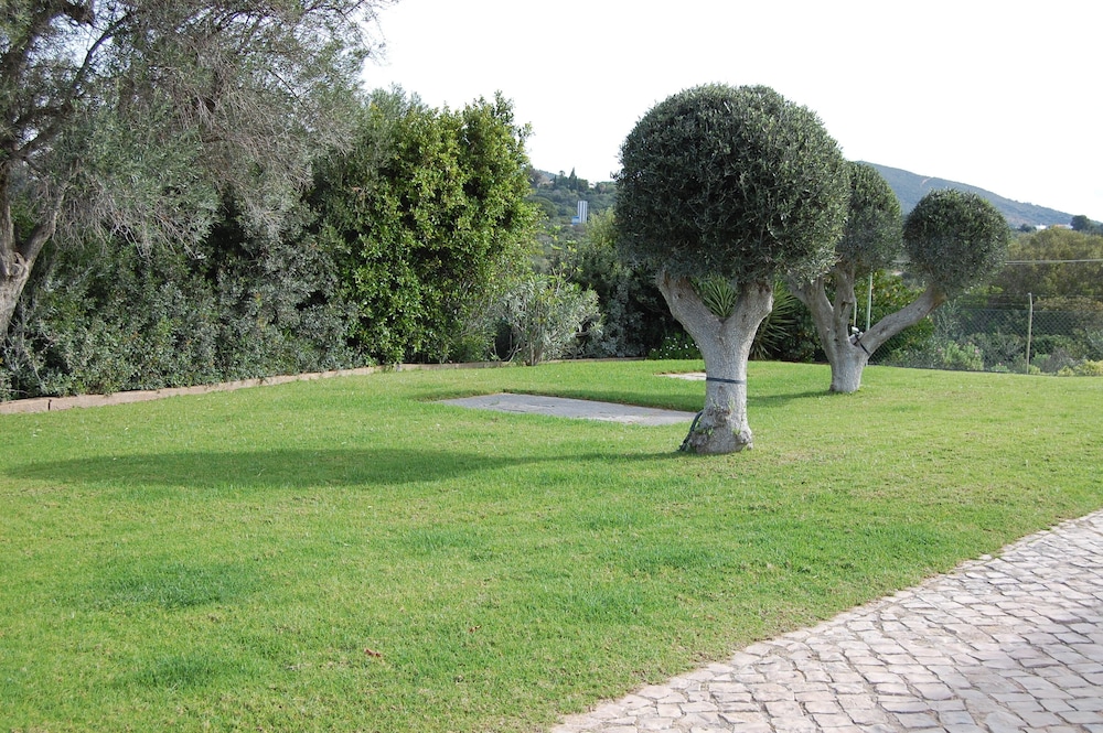Charming 3-bedroom Villa With Wifi and Central Heating in Beautiful Santa Bárbar, 写真 47
