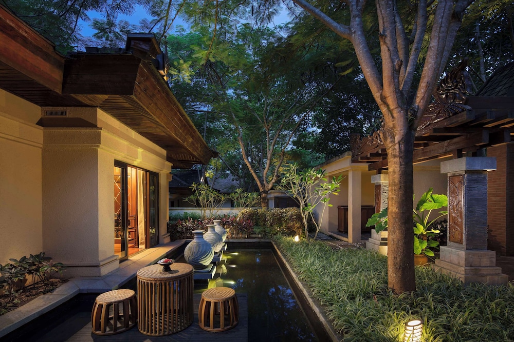 Two Bed Room Garden View Pool Villa