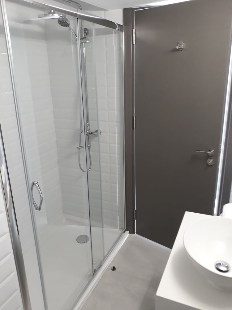 Classic Double Room, Partial Sea View - Photo 6