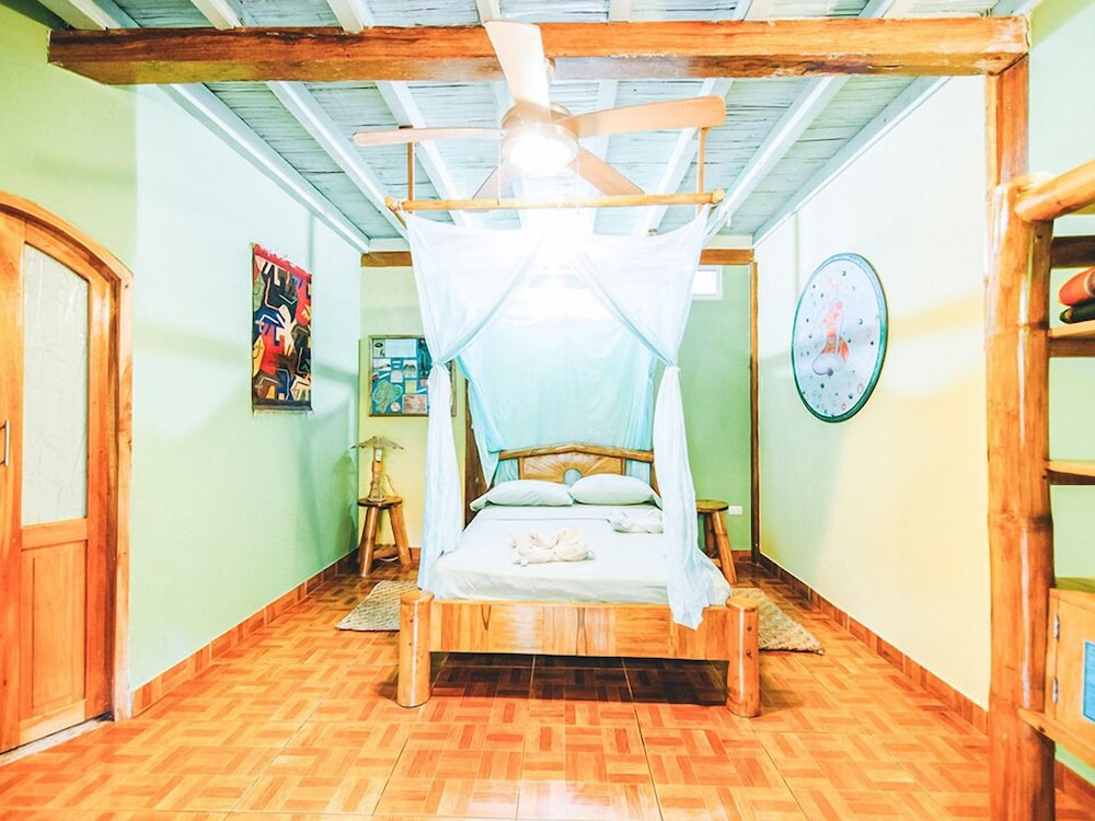 Standard Triple Room photo 1