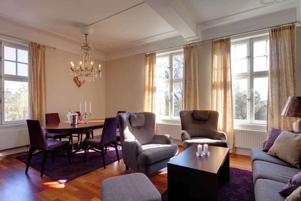 Suite (Master) photo 2