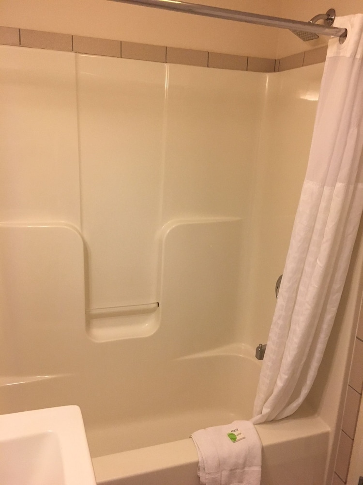 Deluxe Room, 2 Queen Beds - Photo 7