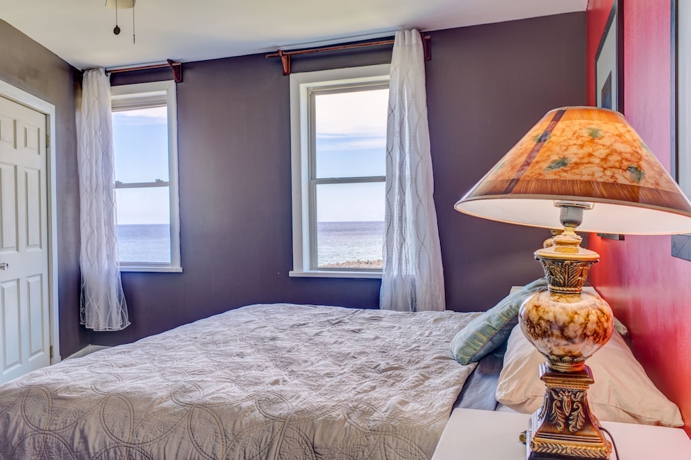 Ocean View King photo 1