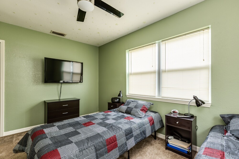 Standard House, Multiple Beds, Non Smoking photo 2