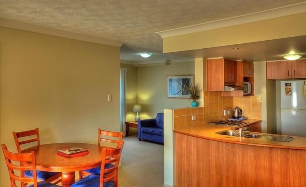 Standard Apartment, 1 Bedroom, Non Smoking, Kitchen (1 Plus 7 nights) - Photo 6