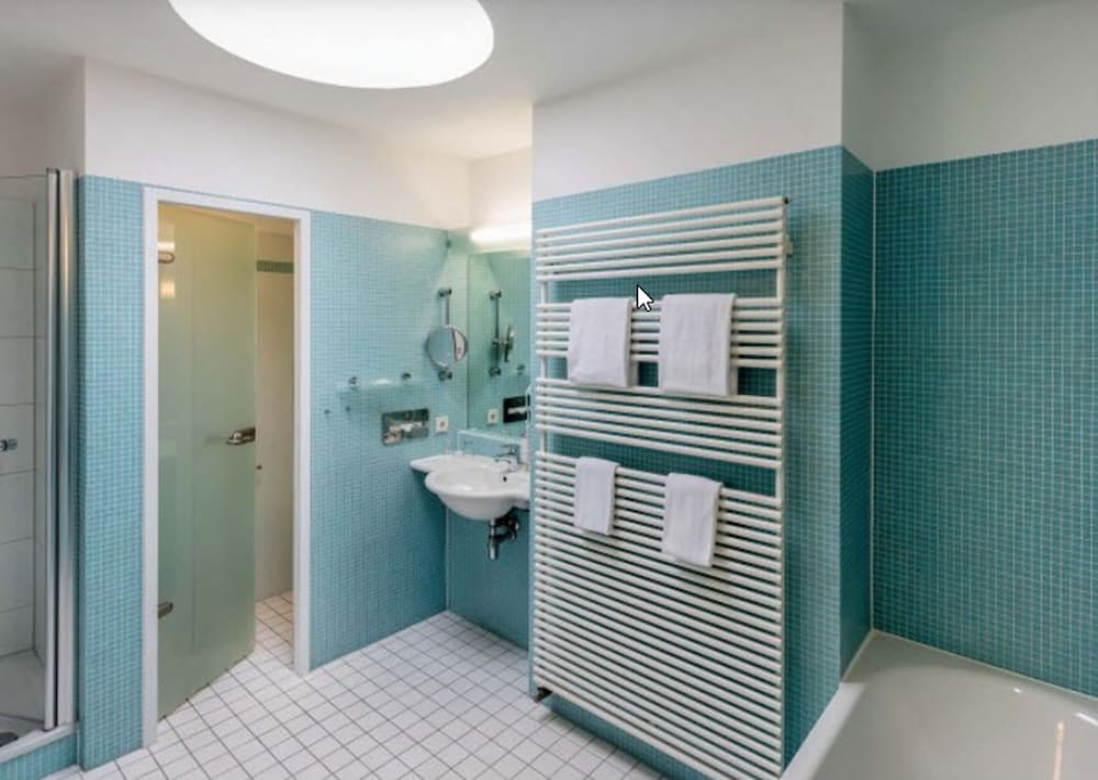 Suite Plus - Photo 8