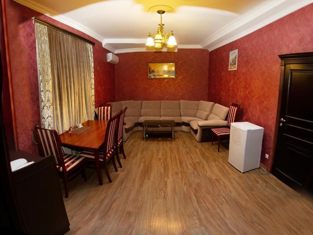Comfort Quadruple Room