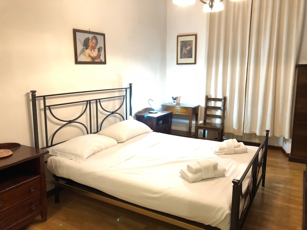 Luxury Double Room, Private Bathroom