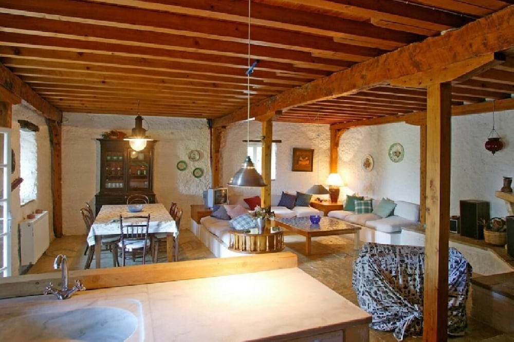House photo 2