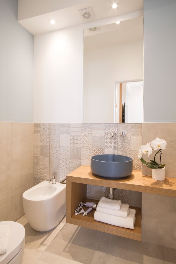 Superior Room - Photo 5