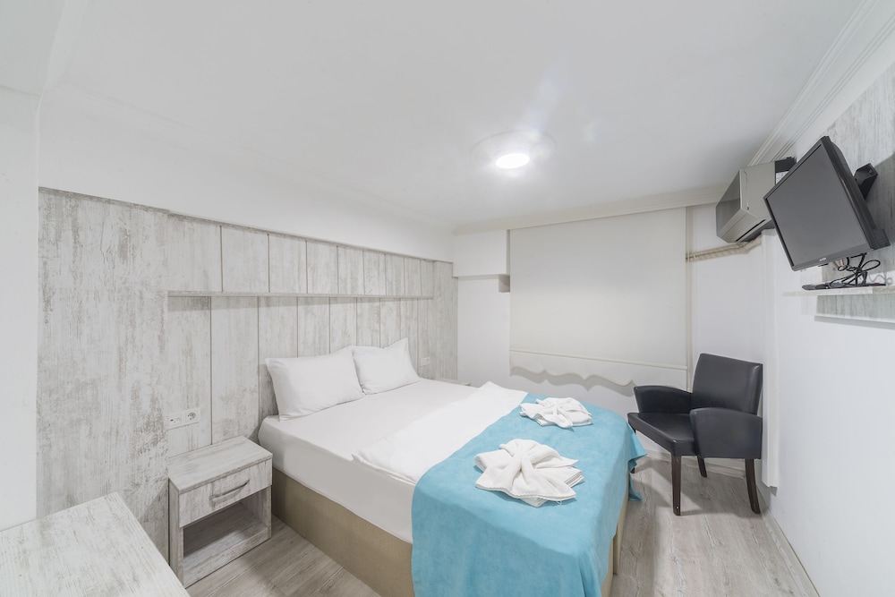 Economy Single or Double Room photo 1