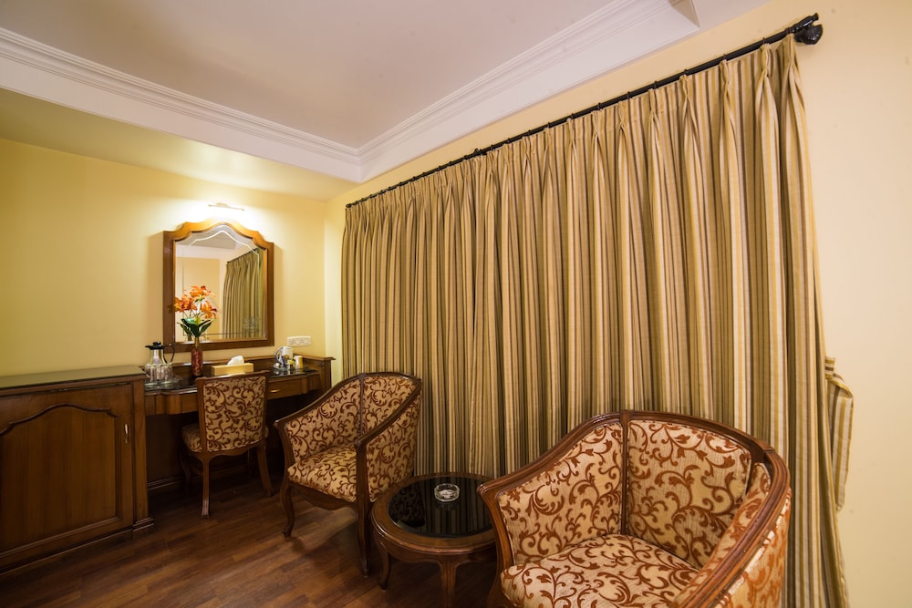 Super Deluxe Room - Photo 10