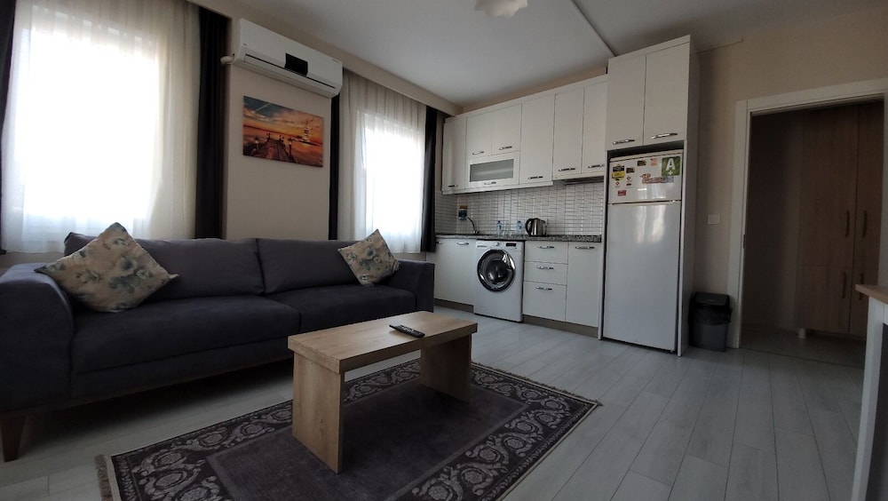 Deluxe Suite photo 2