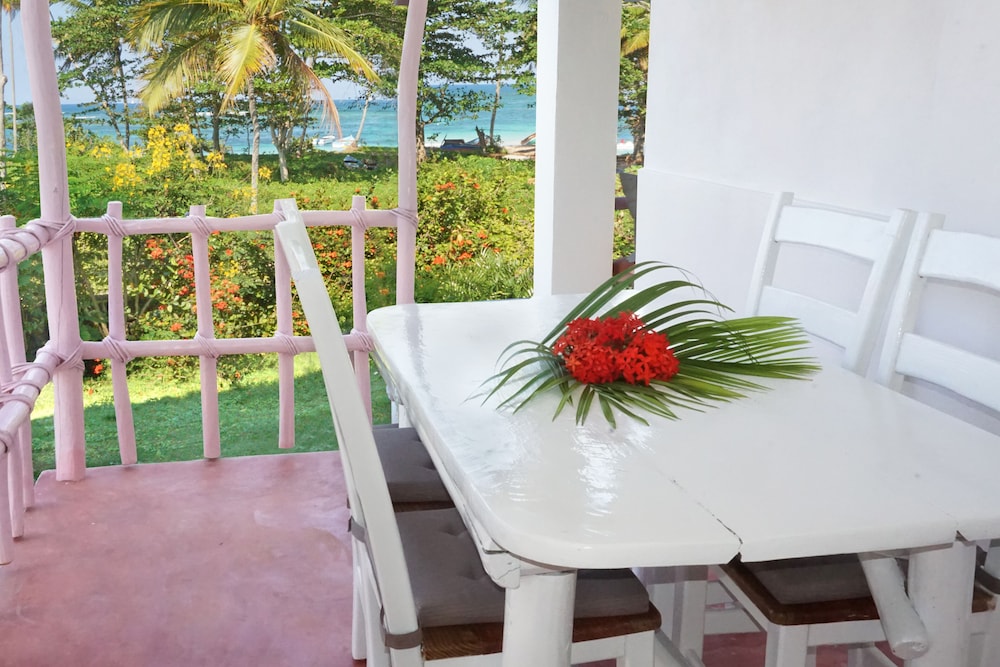 Ground Floor Studio, Seaview