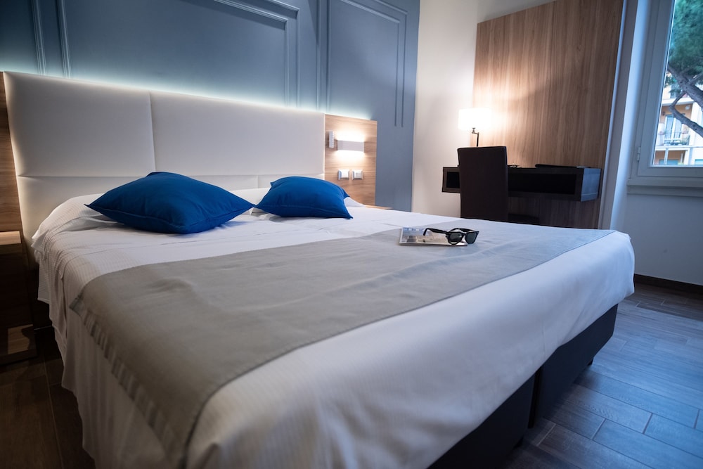 Double Room, Private Bathroom (External)