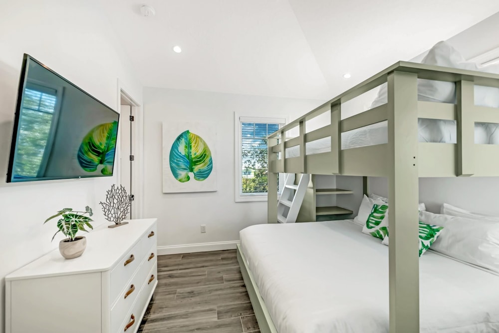 The Plaza in Siesta Key, 사진 40