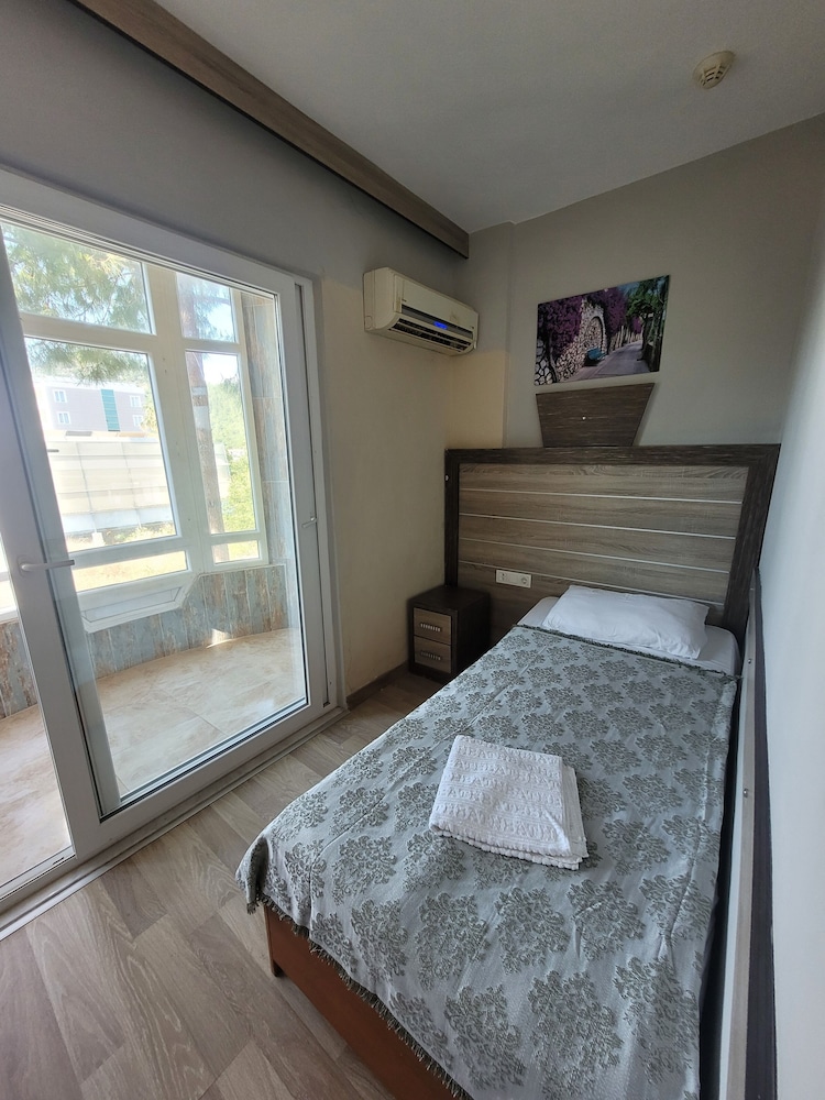Classic Single Room photo 3
