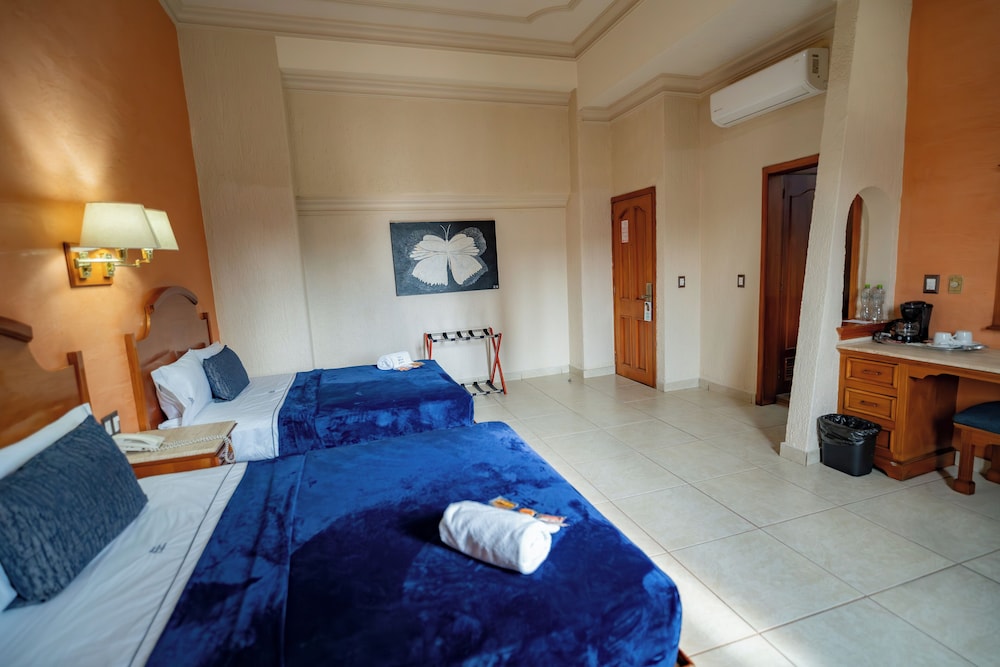 Standard Quadruple Room, 2 Double Beds