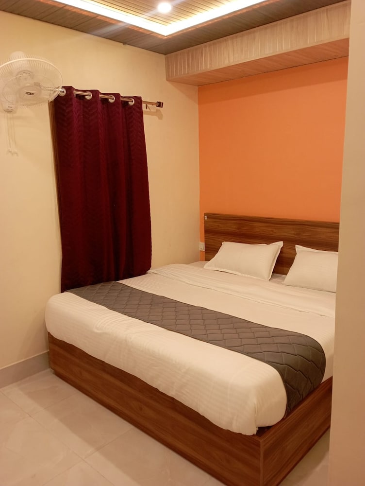 Deluxe Double Room - Photo 17