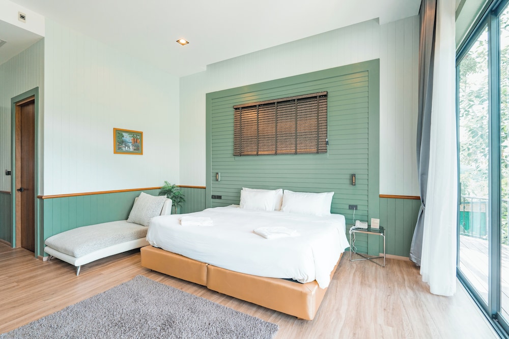 Deluxe Double Room, River View - Photo 1