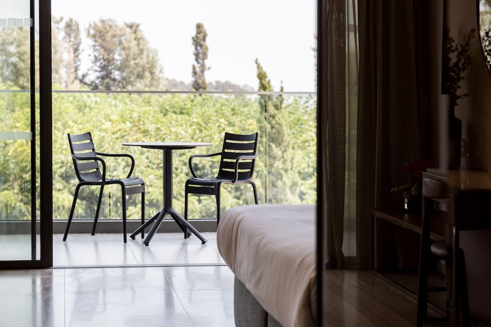 Superior Family Room with Partition (Ionian Hotel) - Photo 4