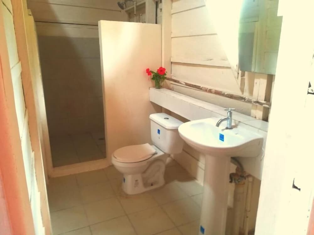 Traditional Triple Room, 3 Twin Beds, Beach View photo 2